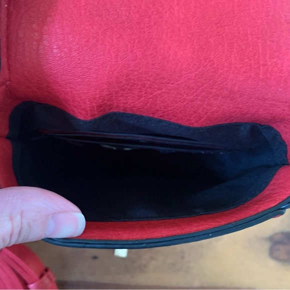 MIA K Collection Red Crossbody/Clutch Bag - Picture 4 of 4